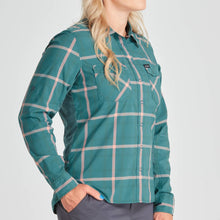 Load image into Gallery viewer, NRS Women&#39;s Long Sleeve Guide Shirt
